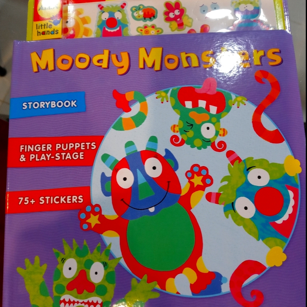 CHILDREN'S STORY BOOK